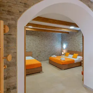 Domos La Corte Ghibellina Iglesias
